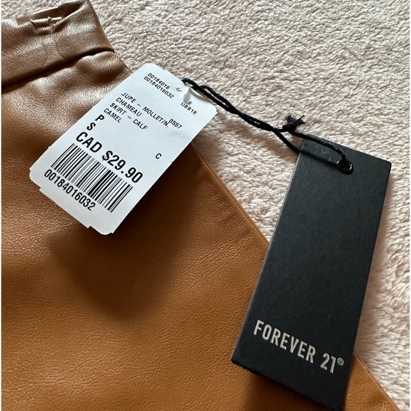 NWT Forever21 Cognac Faux Leather Midi Circle Skirt - Size Small - Picture 4 of 10